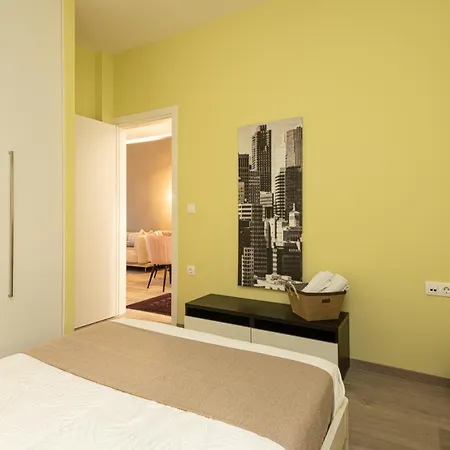 The Fluffy Rooster, #feelslikehome * 테살로니키