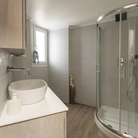 The Fluffy Rooster, #feelslikehome 아파트 테살로니키